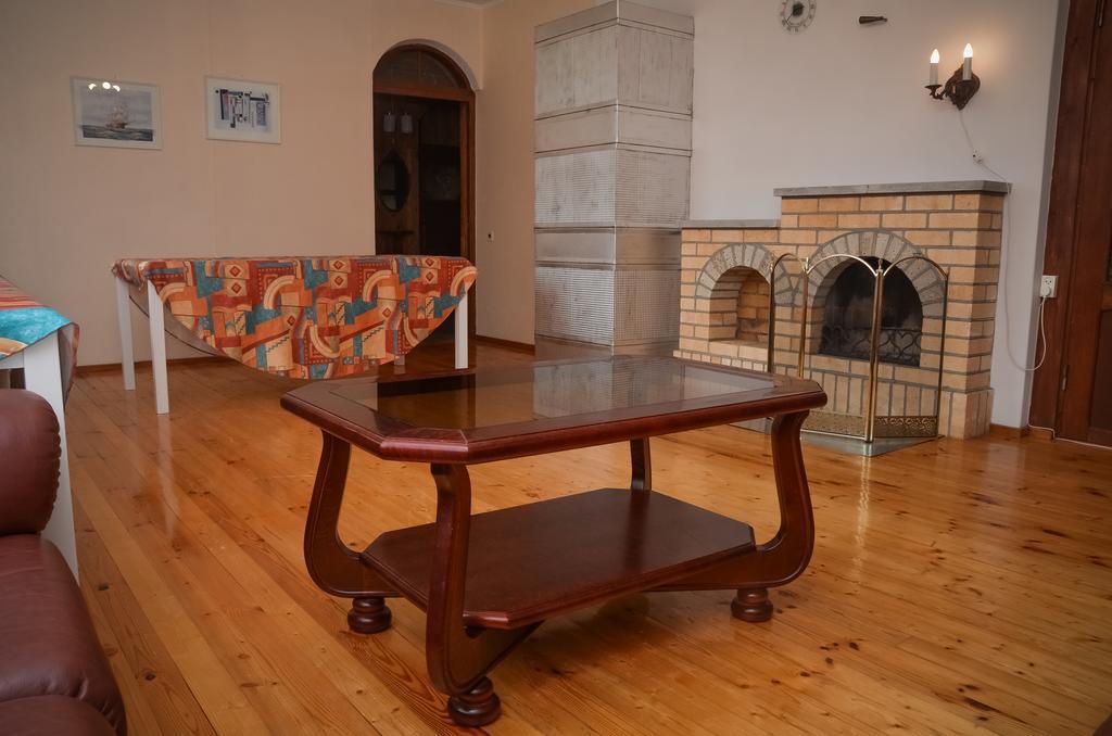 Joeekalda Accommodation Pulli  Bagian luar foto